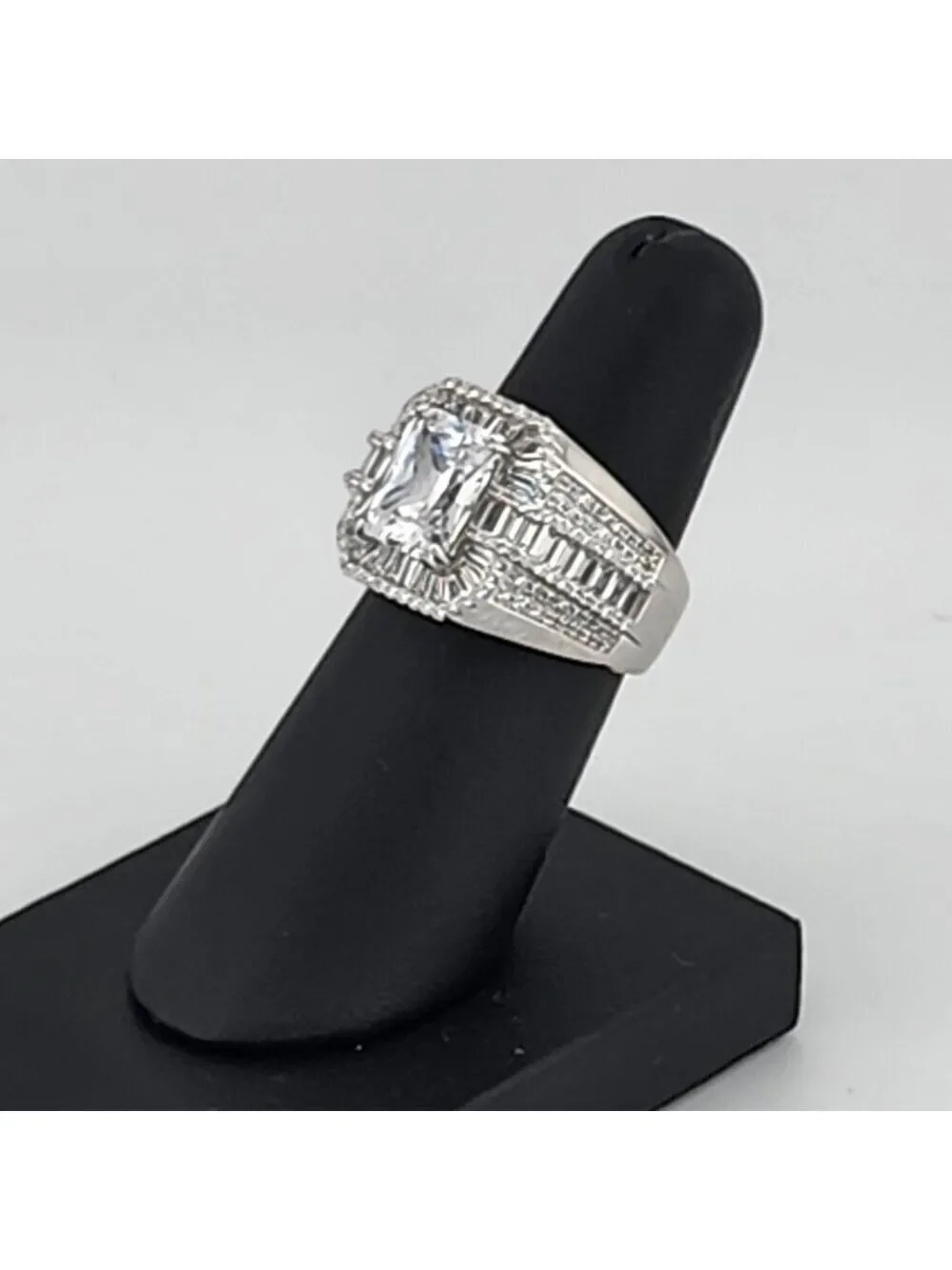 Brand New Sterling Silver 925 Rectangle Gemstone Cz Ring